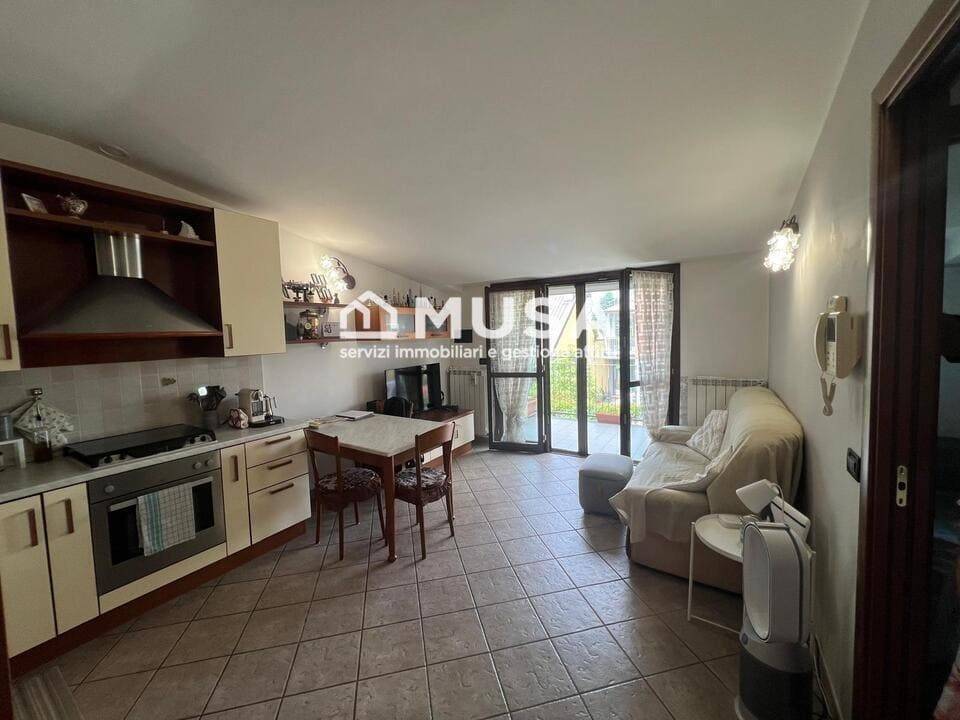 appartamento in affitto a Busnago