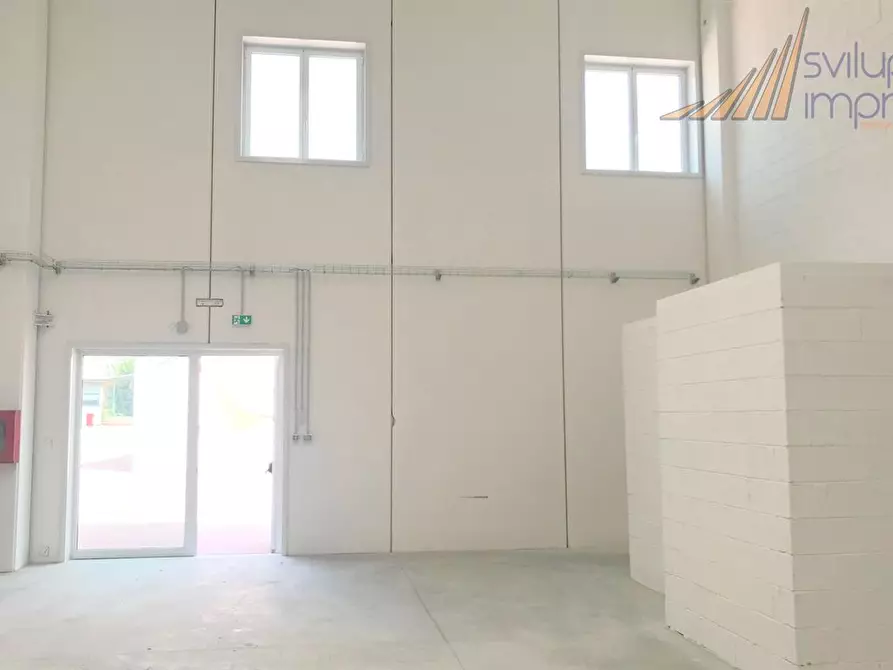 ufficio in affitto a Busnago