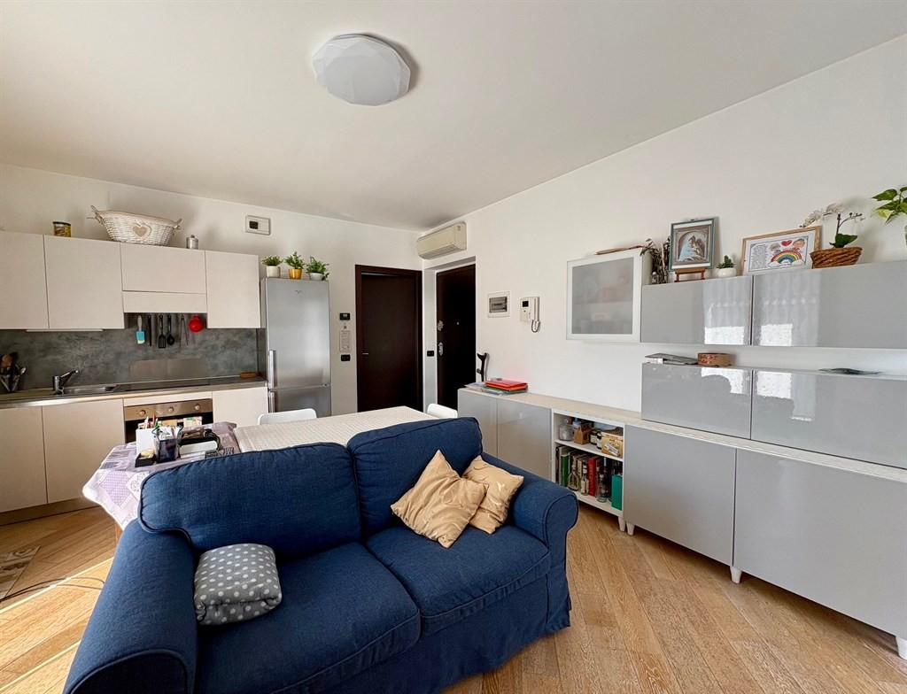 appartamento in affitto a Busnago