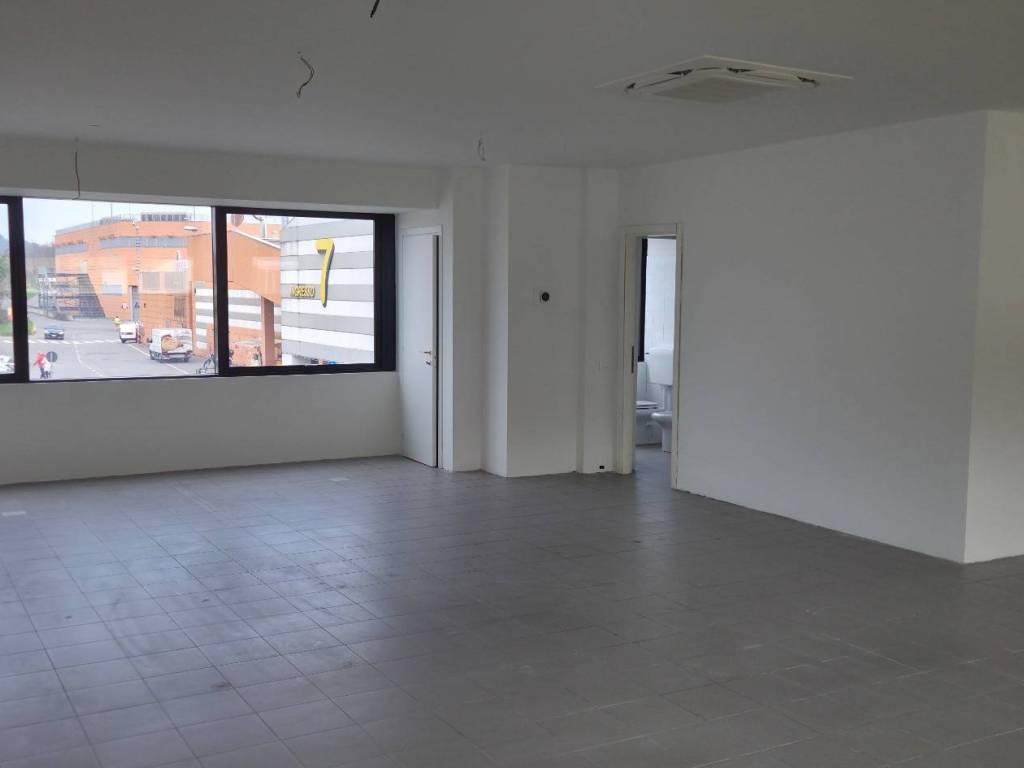 ufficio in affitto a Busnago