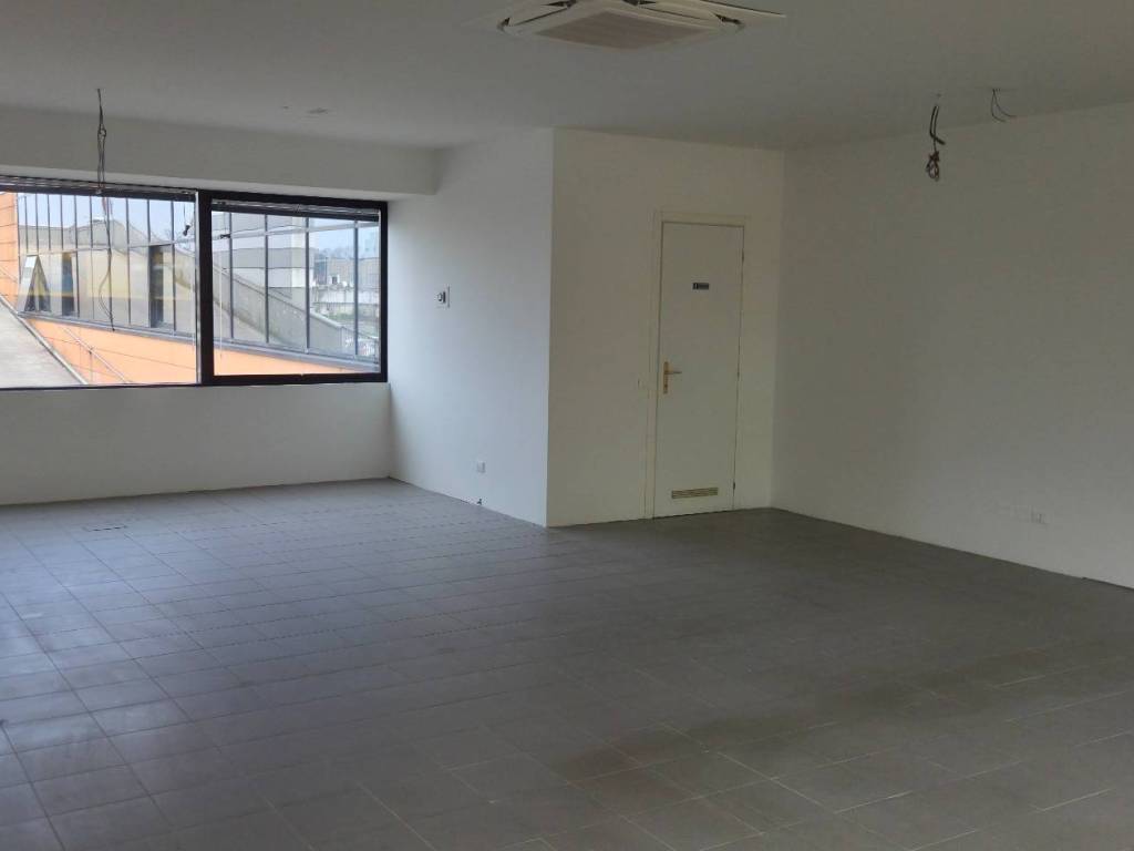 ufficio in affitto a Busnago