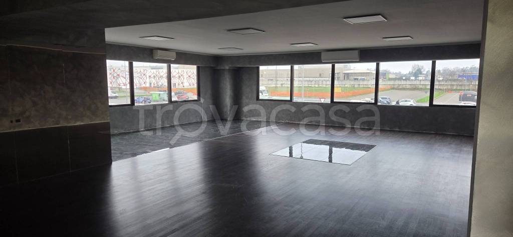 ufficio in affitto a Busnago