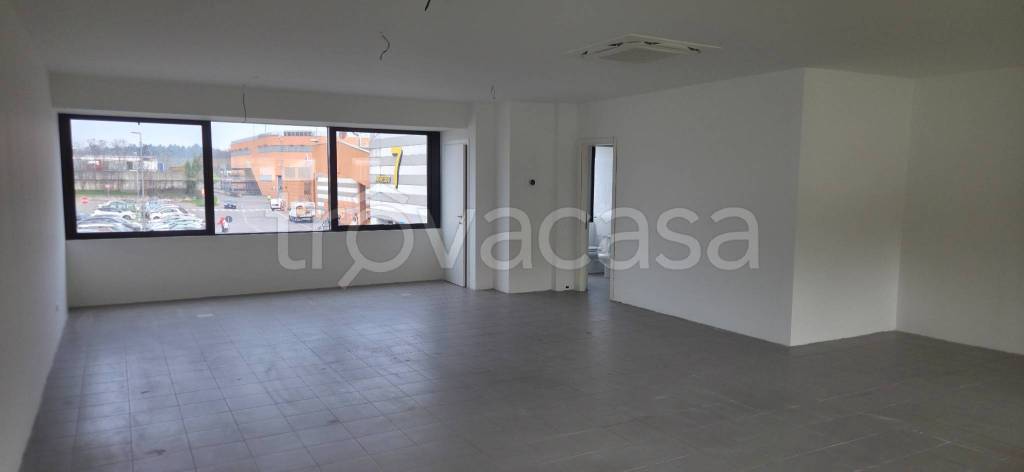 ufficio in affitto a Busnago