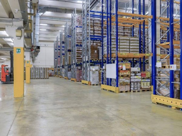 capannone in affitto a Busnago