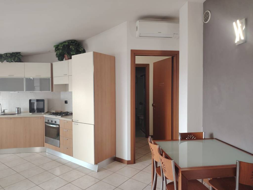 appartamento in affitto a Busnago