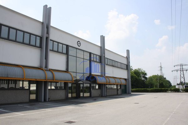 ufficio in affitto a Caponago