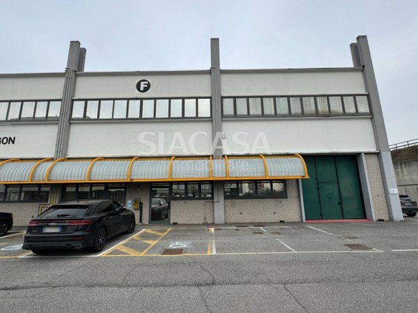 ufficio in affitto a Caponago