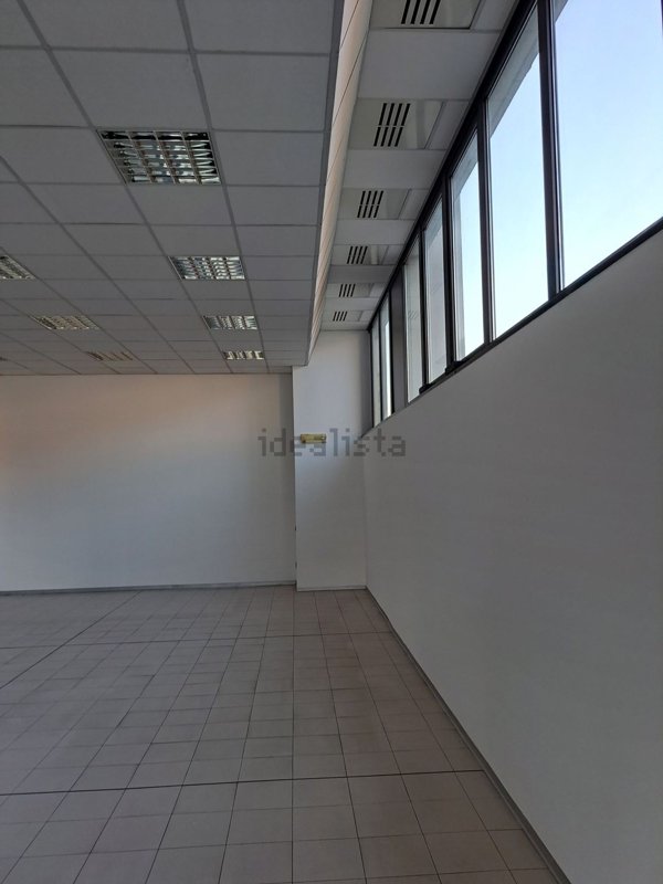 capannone in affitto a Caponago