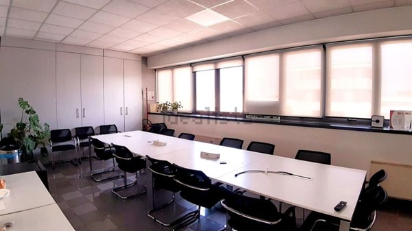 ufficio in affitto a Caponago
