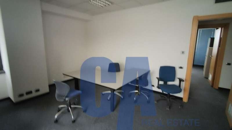 ufficio in affitto a Caponago