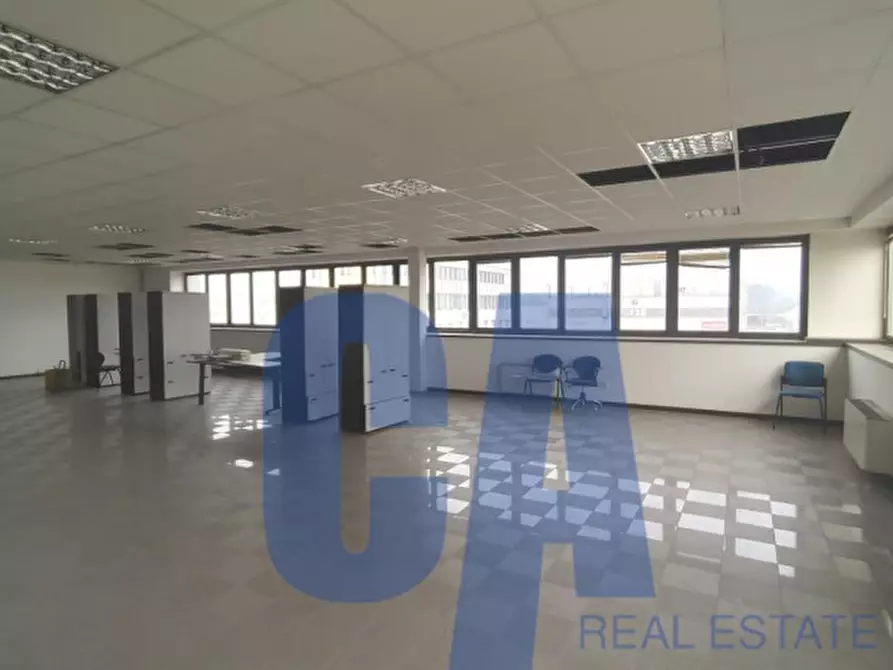 ufficio in affitto a Caponago