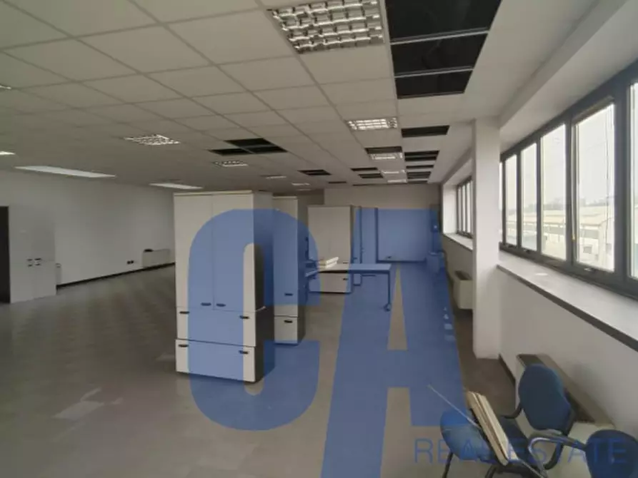 ufficio in affitto a Caponago