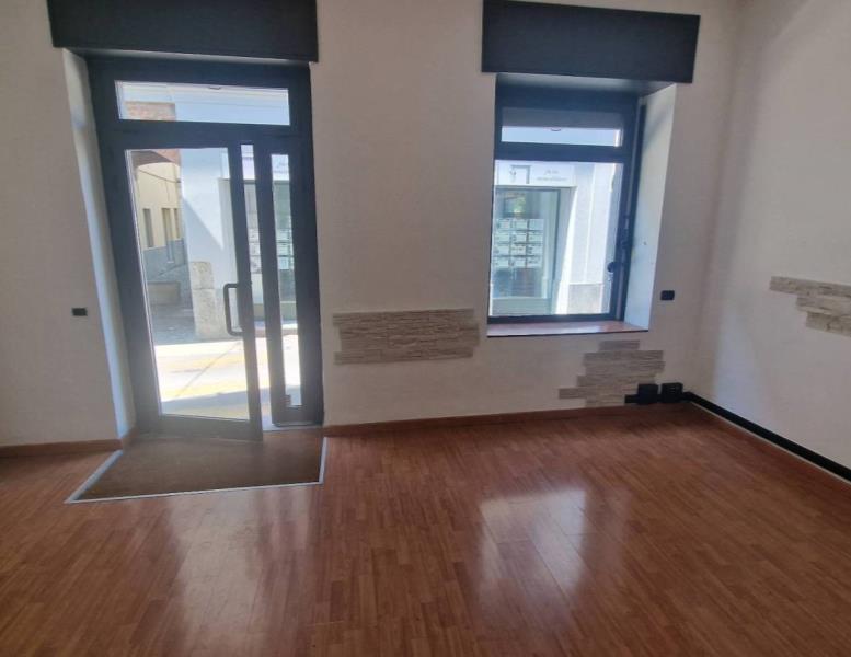 negozio in affitto a Lentate sul Seveso