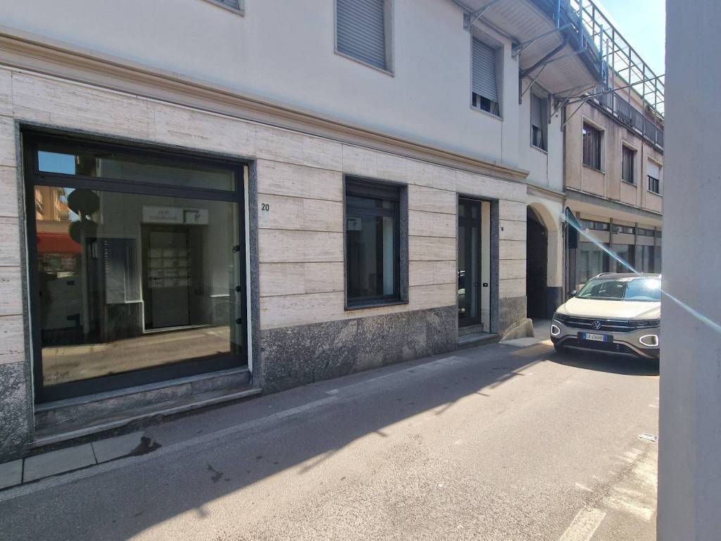 ufficio in affitto a Lentate sul Seveso