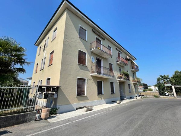 appartamento in affitto a Lentate sul Seveso