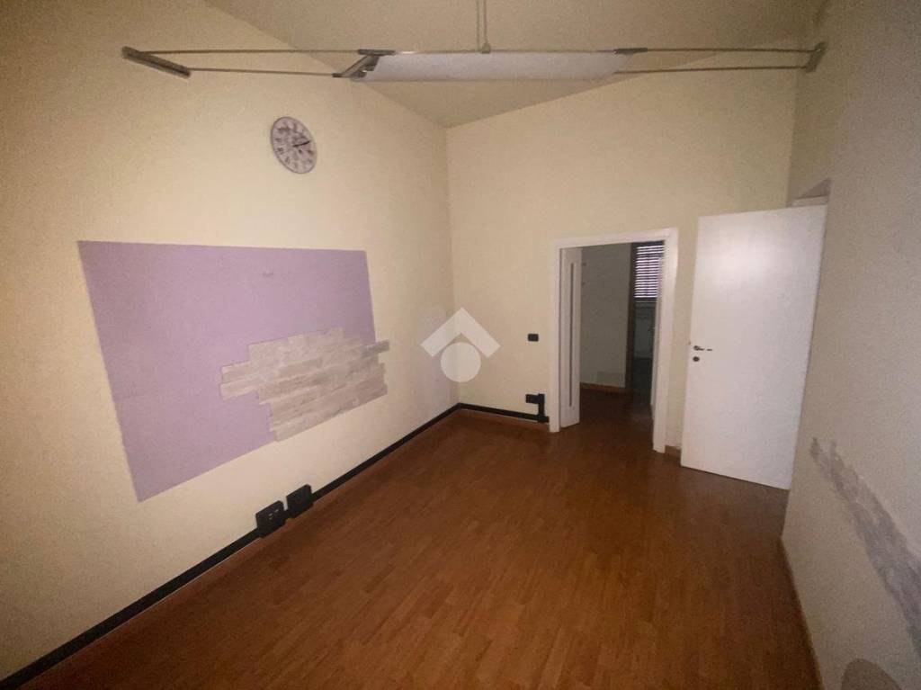 negozio in affitto a Lentate sul Seveso