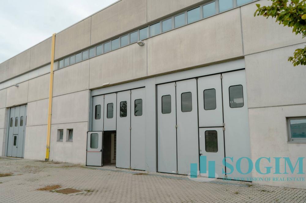 ufficio in affitto a Lentate sul Seveso