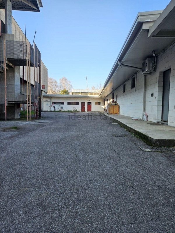 ufficio in affitto a Lentate sul Seveso