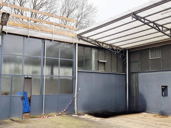 locale commerciale in affitto a Lentate sul Seveso