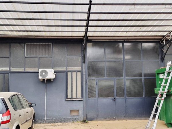 locale commerciale in affitto a Lentate sul Seveso