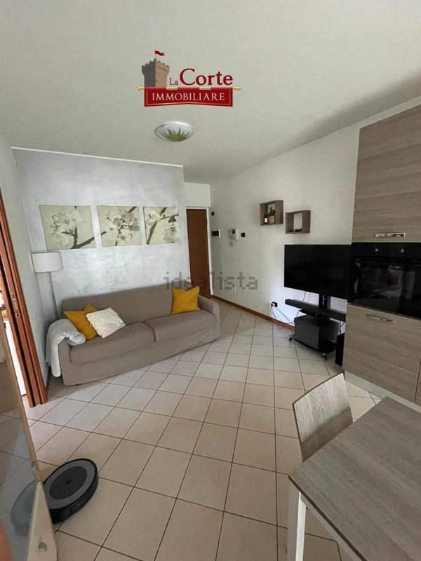 appartamento in affitto a Lentate sul Seveso in zona Camnago