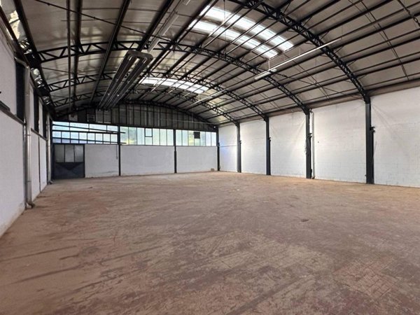 locale commerciale in affitto a Lentate sul Seveso