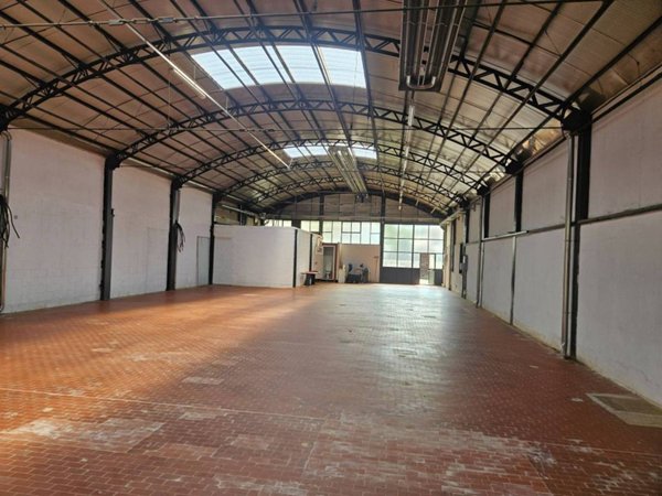 locale commerciale in affitto a Lentate sul Seveso in zona Mocchirolo