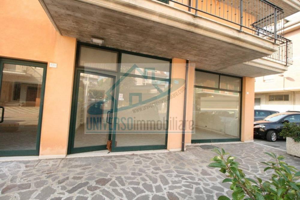 negozio in affitto a Campofilone