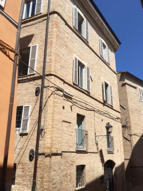appartamento in affitto a Fermo in zona Camera