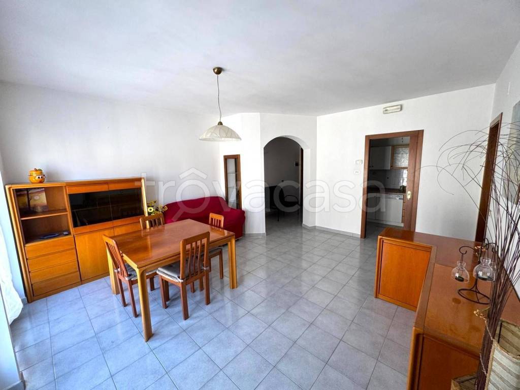 appartamento in affitto a Fermo in zona Camera