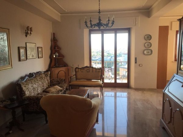 appartamento in affitto a Fermo in zona Camera