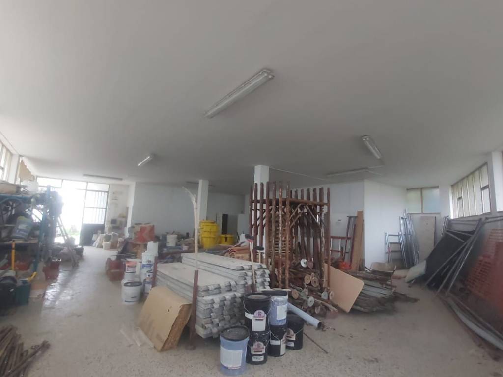 negozio in affitto a Montegranaro