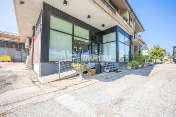 appartamento in affitto a Montegranaro in zona Villa Luciani