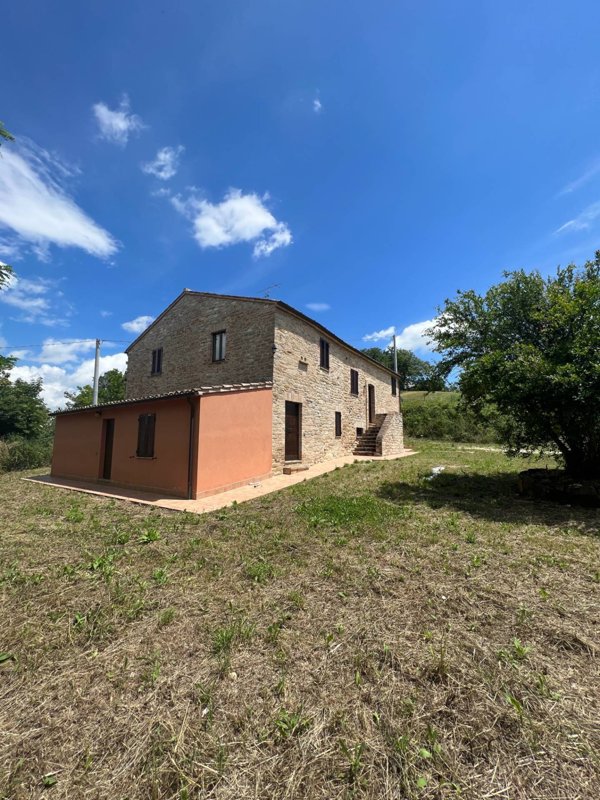 casa indipendente in affitto a Monteleone di Fermo
