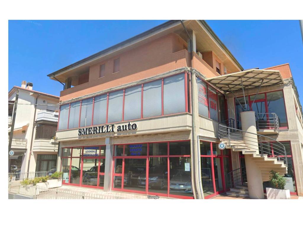 negozio in affitto a Porto Sant'Elpidio