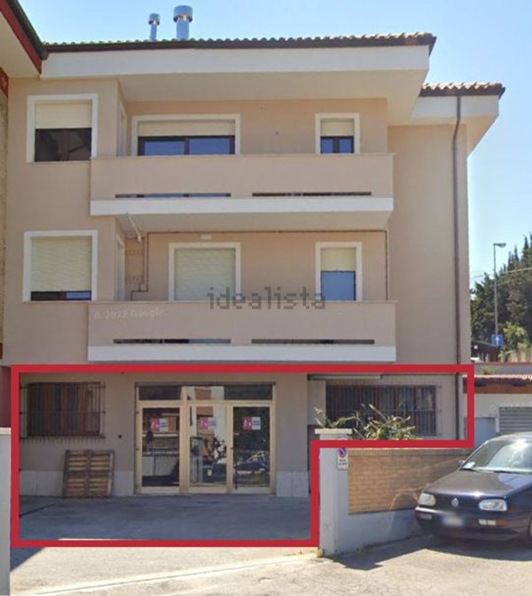 locale commerciale in affitto a Porto Sant'Elpidio