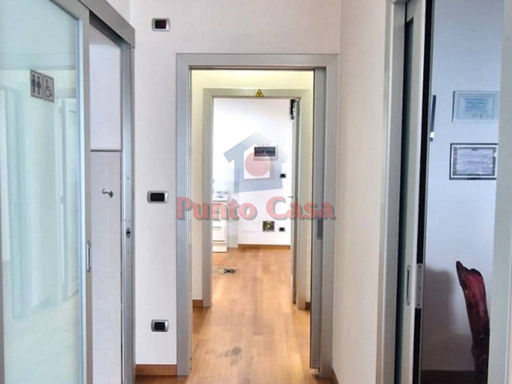 ufficio in affitto ad Andria