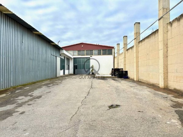 locale commerciale in affitto ad Andria