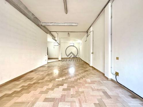 negozio in affitto ad Andria in zona Centro Storico