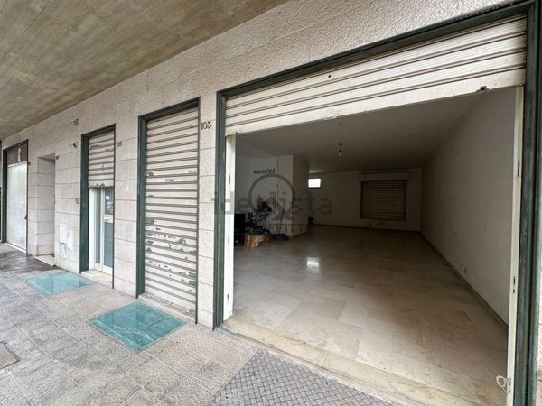 locale commerciale in affitto ad Andria