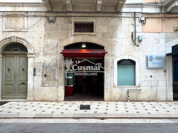 trivano in affitto ad Andria in zona Centro Storico
