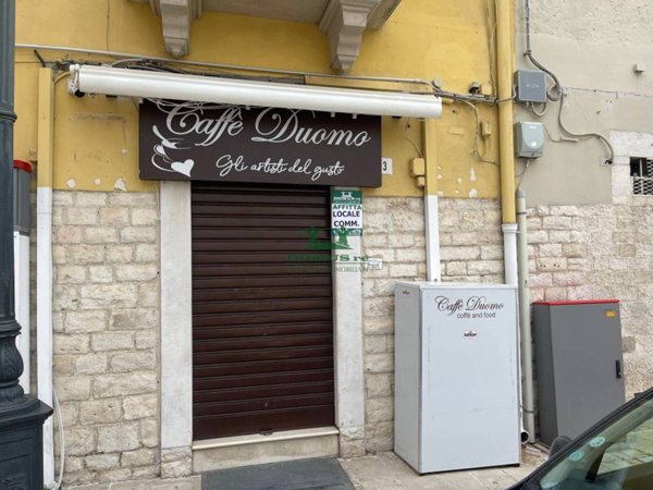 negozio in affitto ad Andria in zona Centro Storico