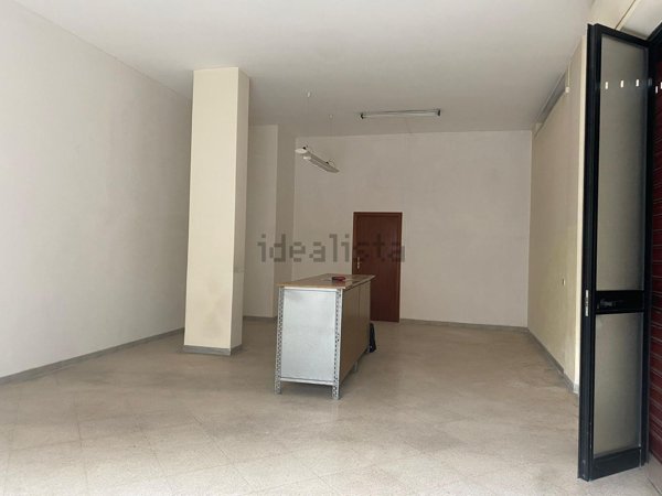 locale commerciale in affitto ad Andria