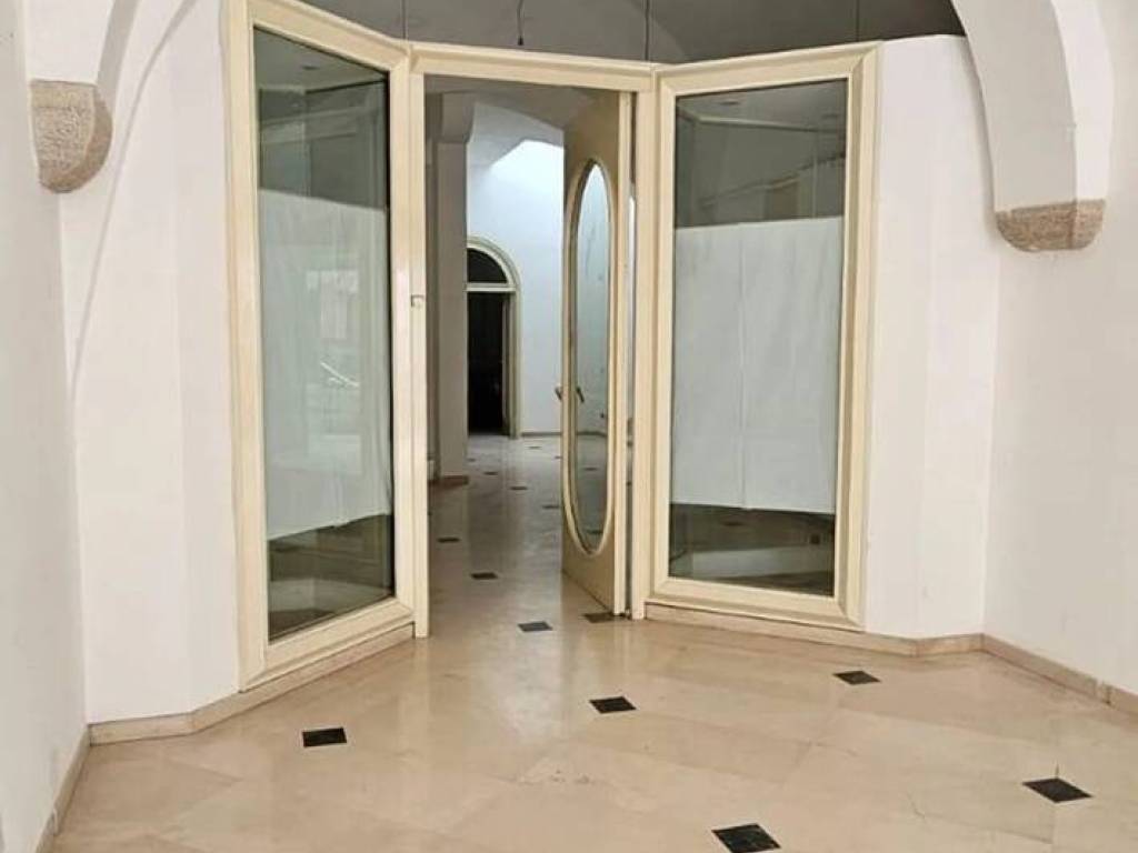 negozio in affitto ad Andria in zona Centro Storico