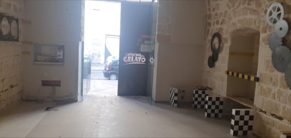 locale commerciale in affitto ad Andria