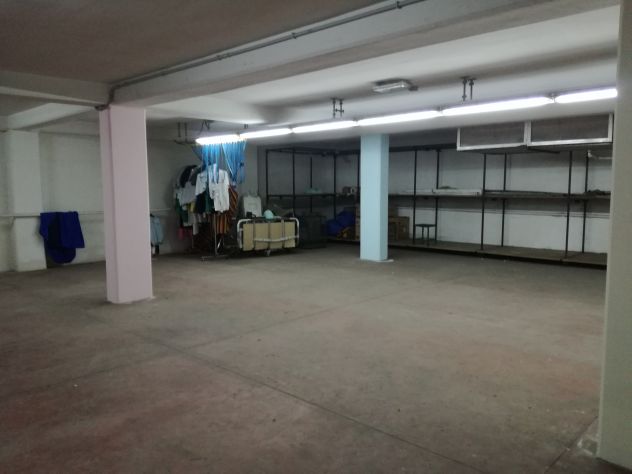negozio in affitto ad Andria