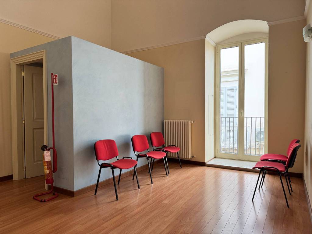 ufficio in affitto ad Andria in zona Centro Storico