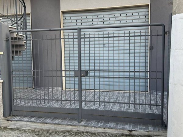 negozio in affitto ad Andria