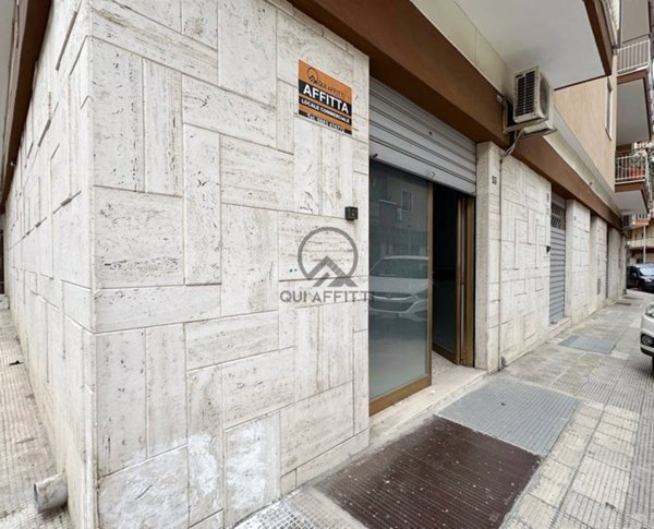 negozio in affitto ad Andria
