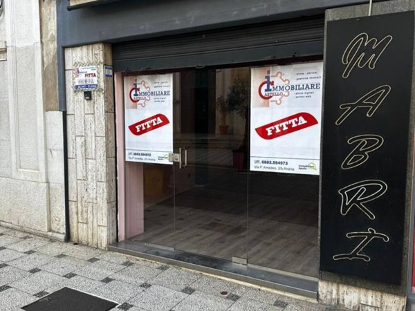 negozio in affitto ad Andria